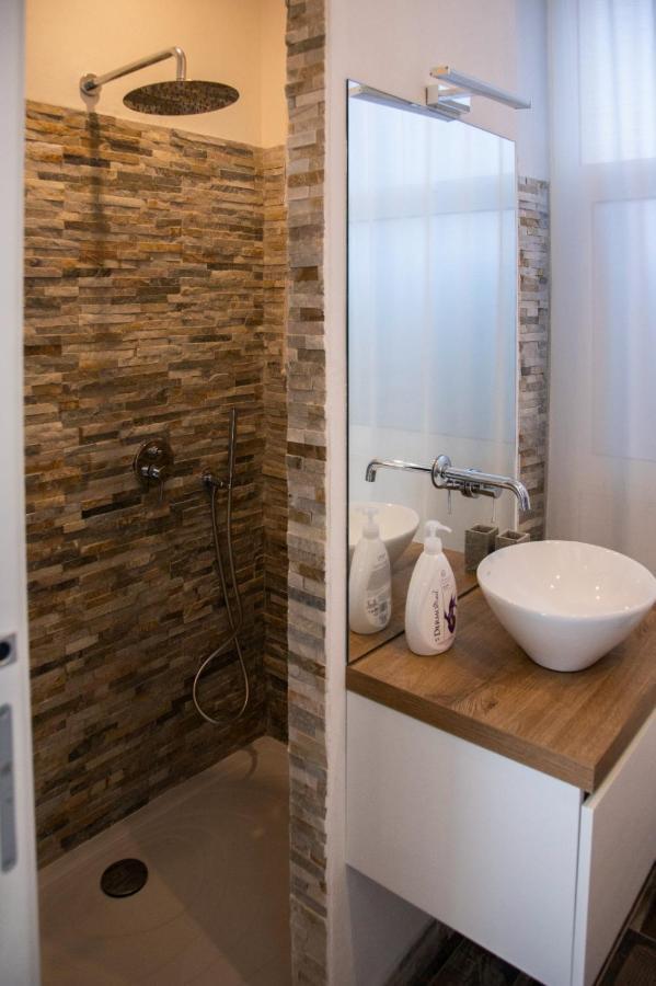 Catalani Charme Apartament 卡利亚里 外观 照片
